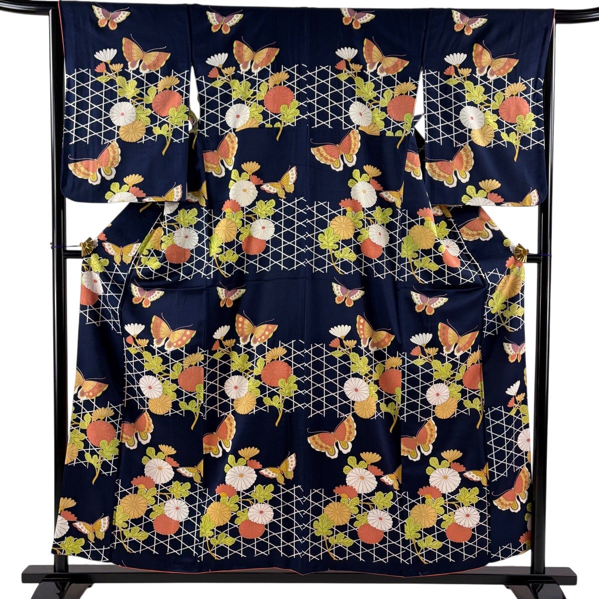 小紋 身丈157cm 裄丈65cm M 袷 菊 蝶 金彩 紺色 正絹 優品｜中古・古着