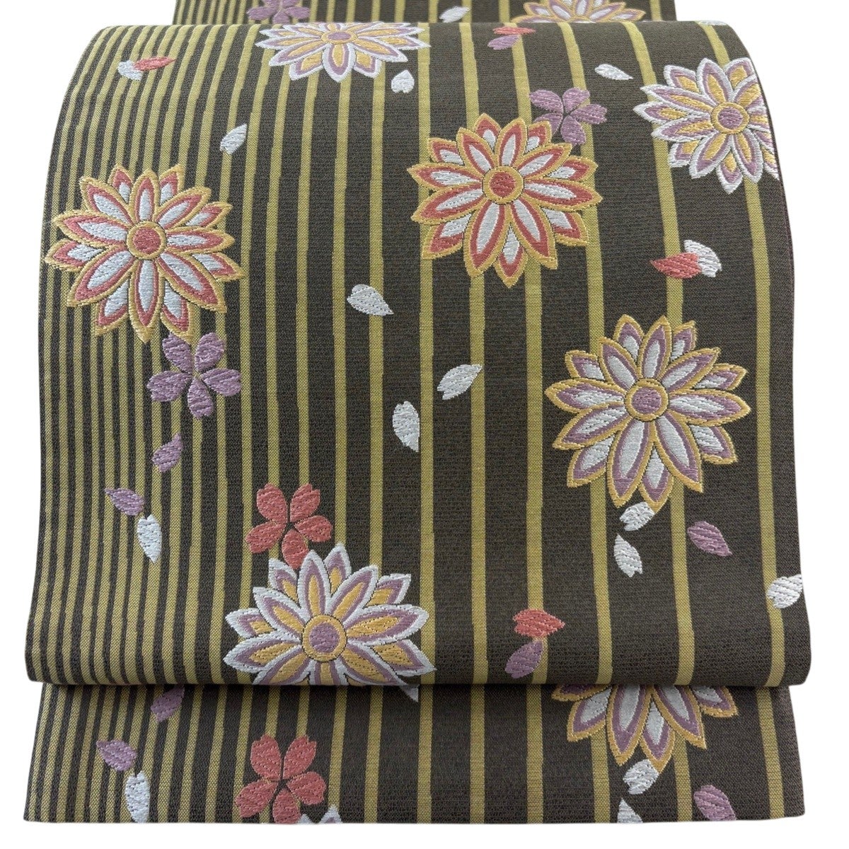 袋帯 名品 花唐草 花 銀糸 刺繍 灰色 六通 正絹｜中古・古着