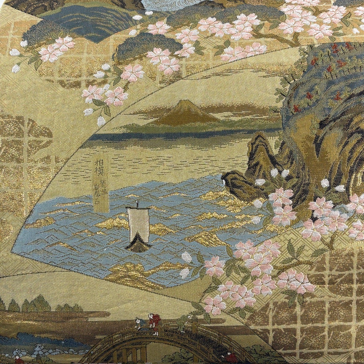 袋帯 秀品 風景 桜 箔 金色 お太鼓柄 正絹｜中古・古着・リサイクル