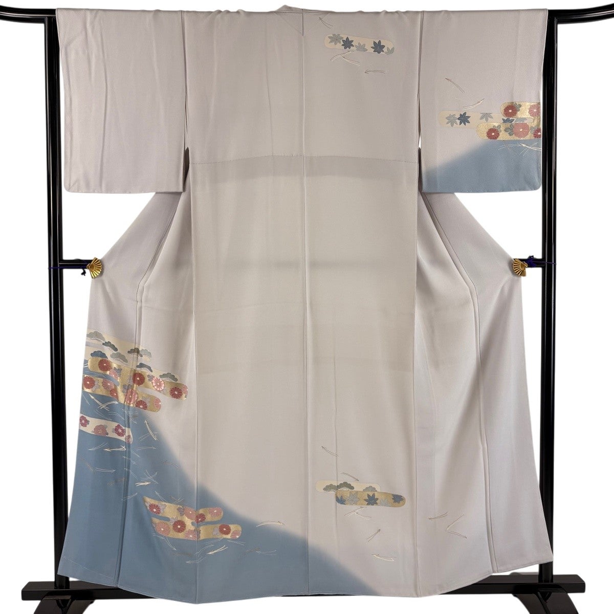 付下げ 身丈159cm 裄丈66cm M 袷 梅 霞 金彩 絞り 抹茶色 正絹 秀品