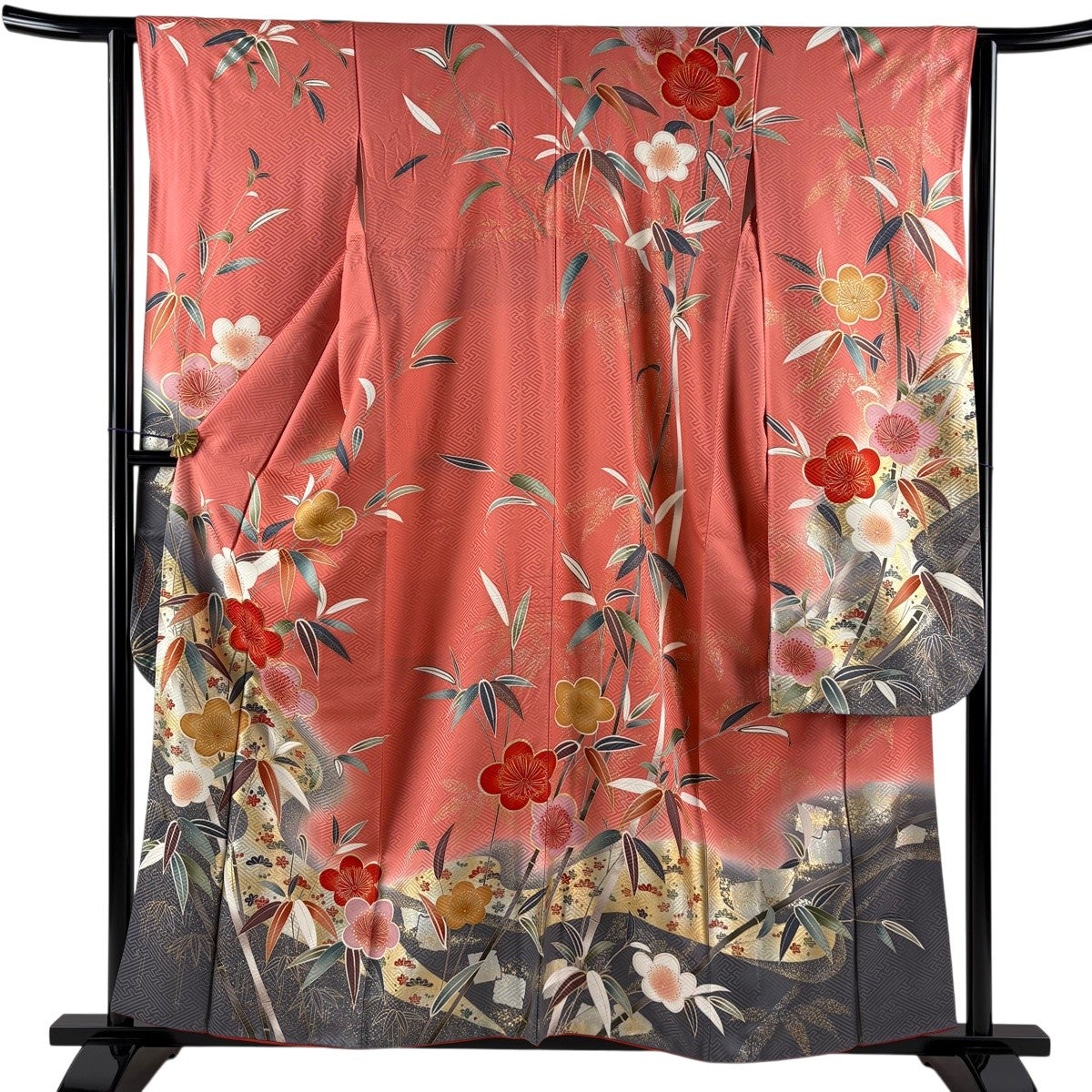 振袖 身丈169.5cm 裄丈67.5cm L 袷 蝶 桜 金銀彩 金糸 サーモンピンク