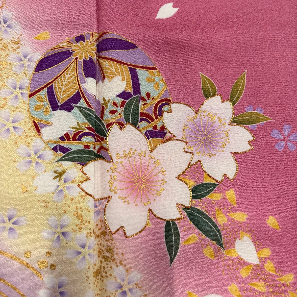 振袖 身丈176cm 裄丈68.5cm L 袷 手鞠 桜 金糸 金彩 ピンク 正絹 秀品