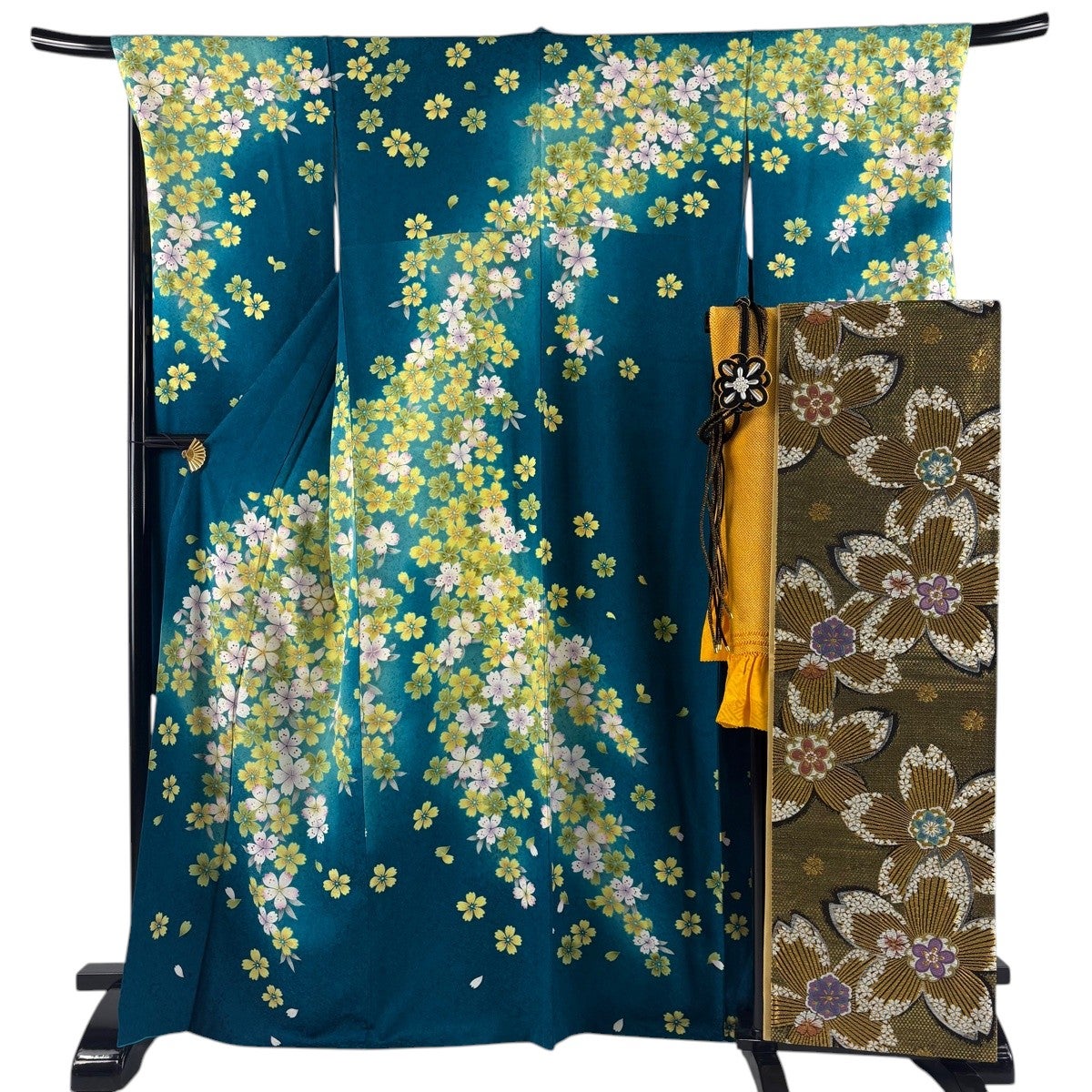 本日限定お値下げ！振袖フルセット　山吹色　身丈162.5cm　裄丈67cm 振袖 身丈167.5cm 裄丈69cm L 袷 袋帯フルセット 桜 花びら 金彩 金糸