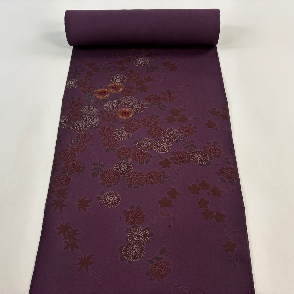 反物 秀品 付下げ 菊 楓 濃紫 正絹｜中古・古着・リサイクル着物通販