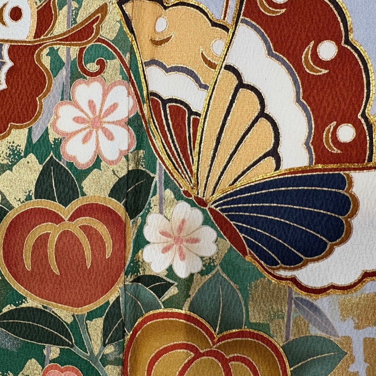 振袖 身丈161cm 裄丈65cm M 袷 橘 蝶 金糸 金彩 緑 正絹 秀品｜中古