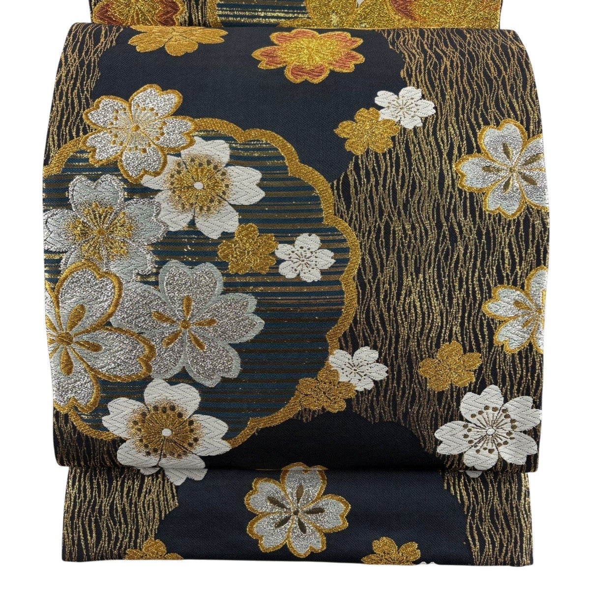 美品】 袋帯 秀品 桜 斜縞 箔 銀糸 金色 六通 正絹｜中古・古着