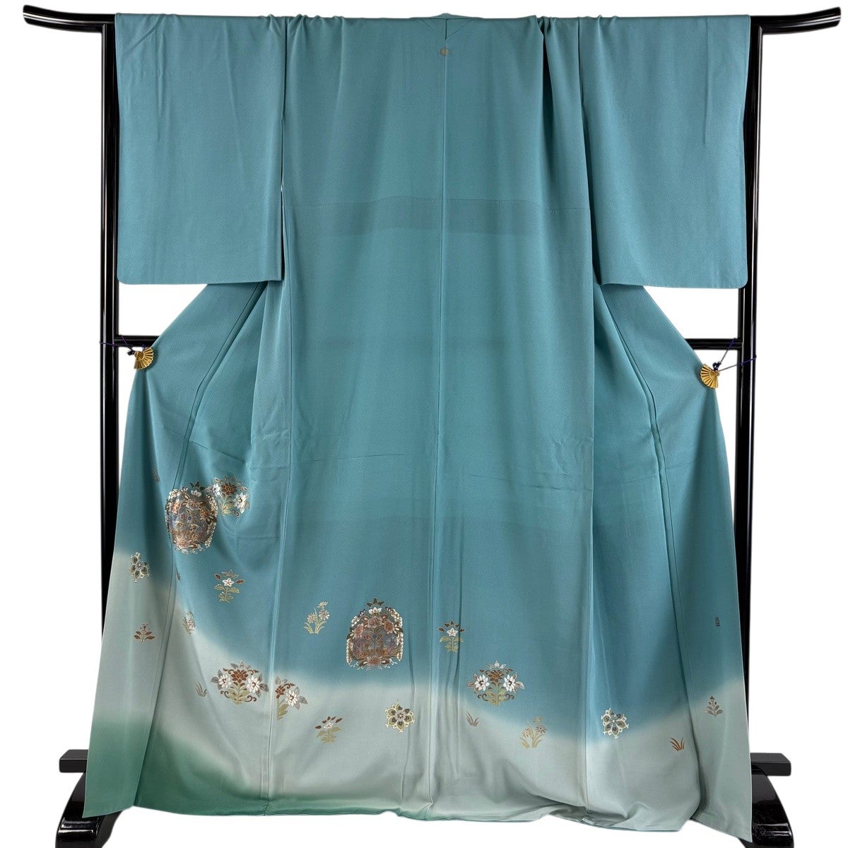 170cm　LLサイズ　水色　祇園祭図　正絹色留袖　縫取　結婚式 b356 色留袖 身丈170cm 裄丈70.5cm L 袷 やまと 落款あり 向かい鳥 草花