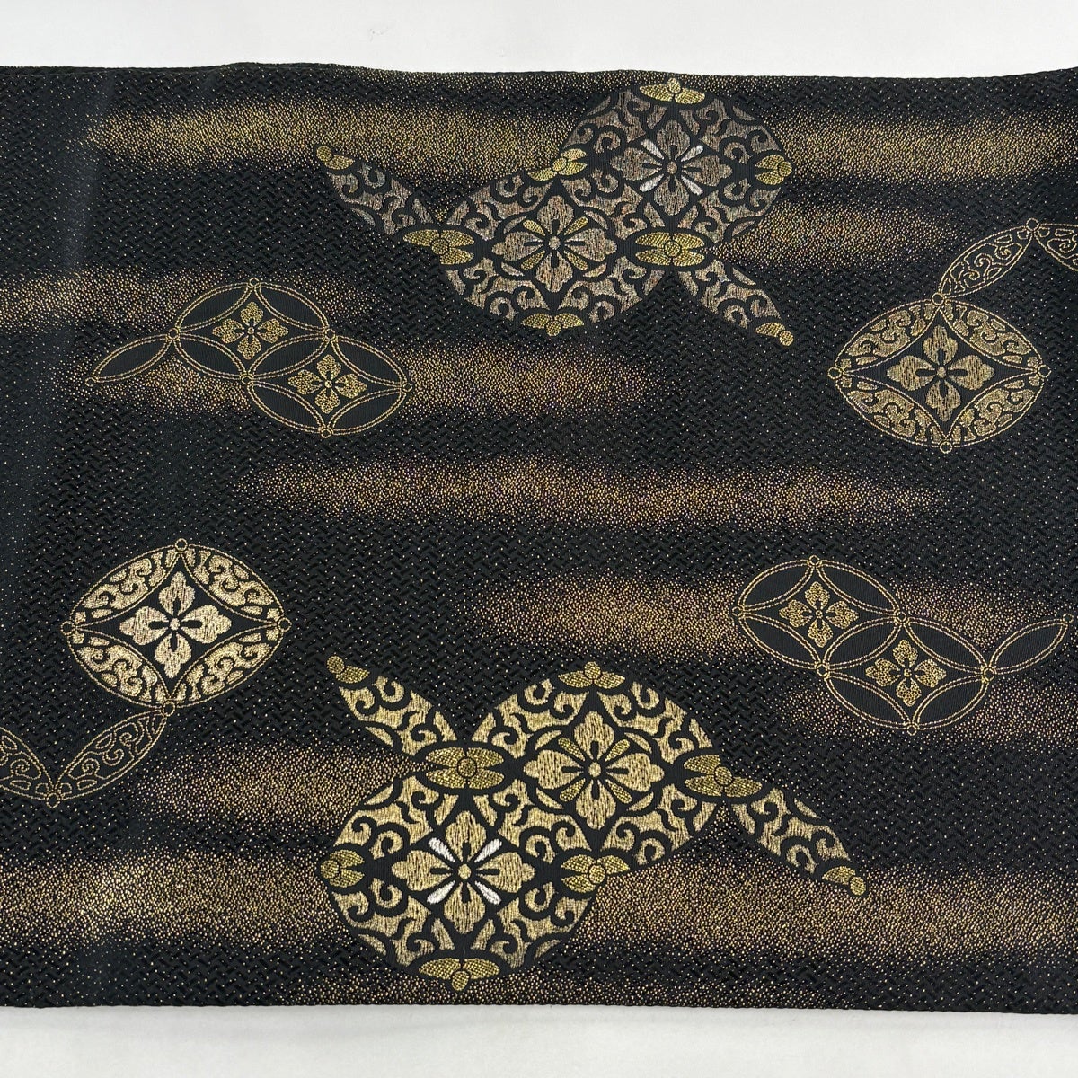 袋帯 秀品 七宝花菱 霞 金銀糸 箔 黒 お太鼓柄 正絹｜中古・古着