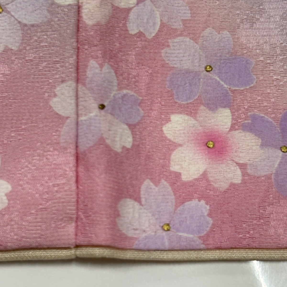 振袖 身丈164cm 裄丈63.5cm S 袷 桜 花びら 金彩 染め分け クリーム