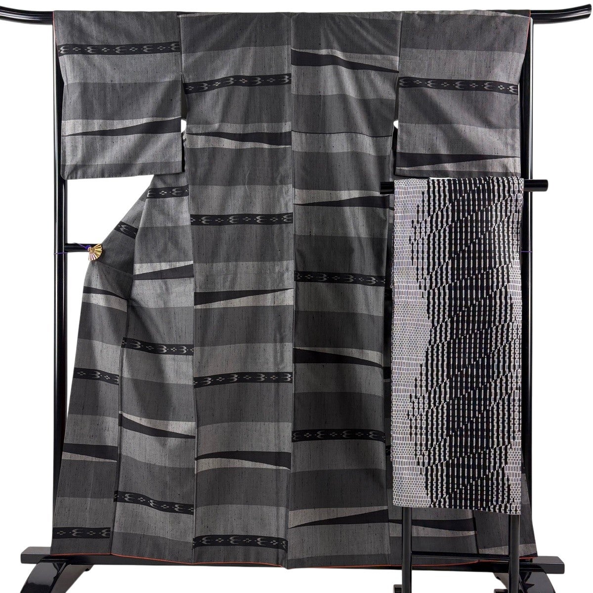 美品】 紬 身丈159cm 裄丈65.5cm M 袷 名古屋帯セット 燕 段縞 灰色
