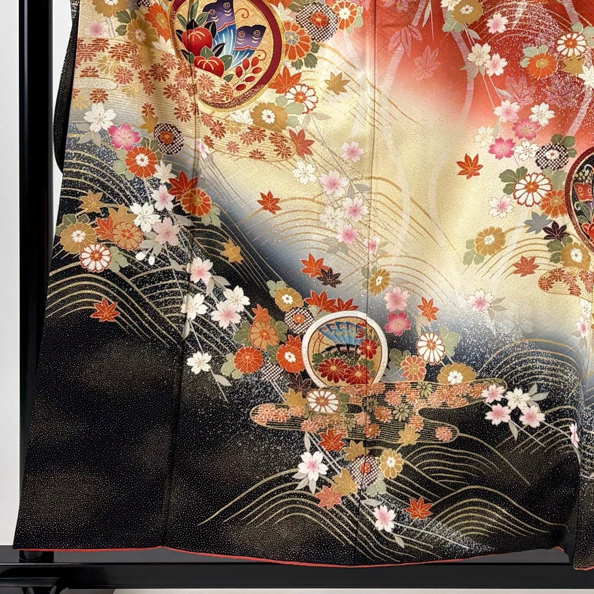 振袖 身丈156cm 裄丈66cm M 袷 丸文 蝶 金糸 金彩 朱色 正絹 秀品
