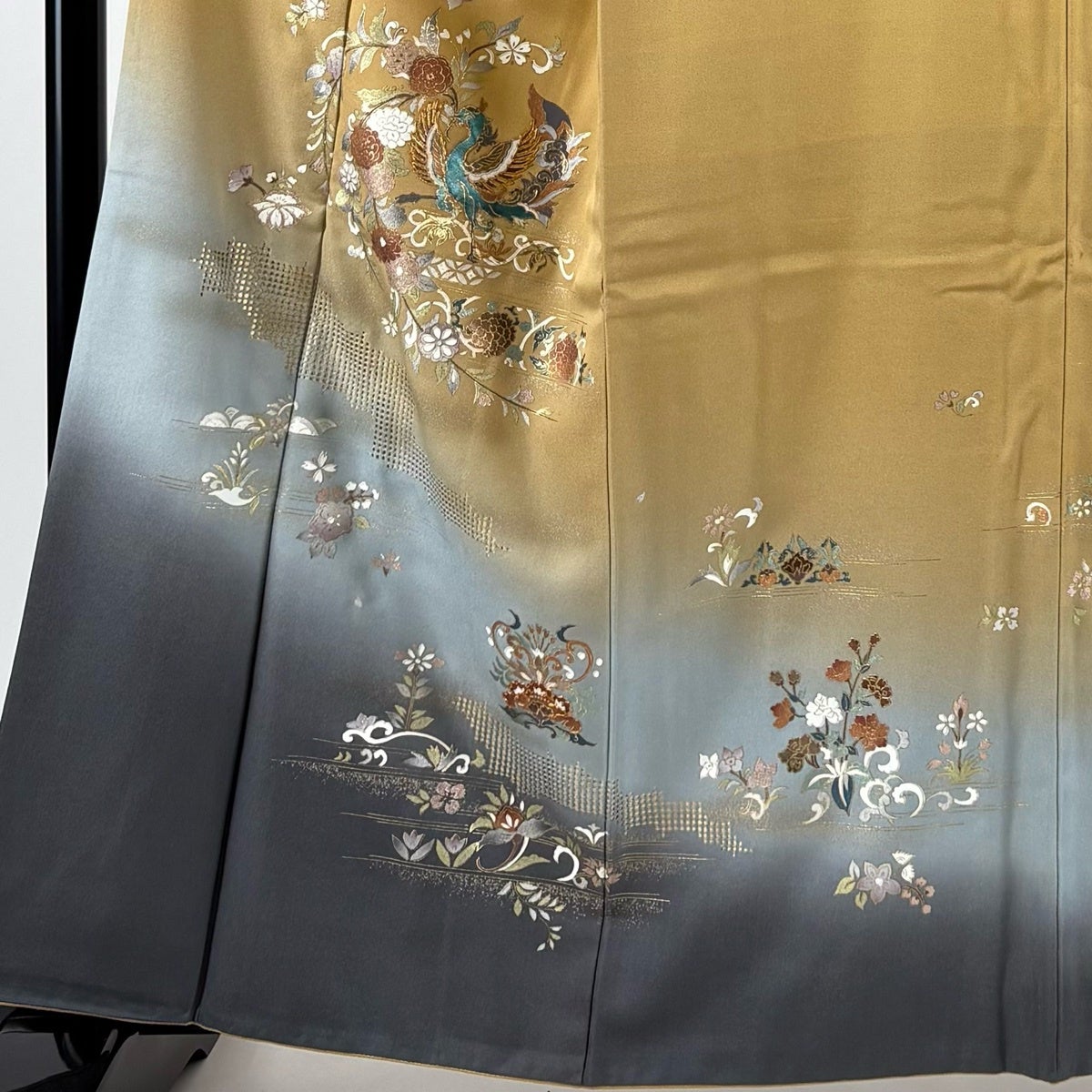訪問着 身丈161cm 裄丈68cm L 袷 やまと 花喰い鳥 草花 刺繍 金彩
