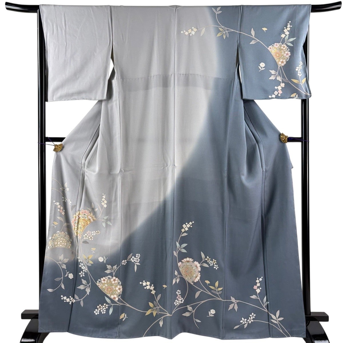 訪問着 身丈167.5cm 裄丈66.5cm M 袷 草花 華文 金糸 金彩 青灰色 正絹