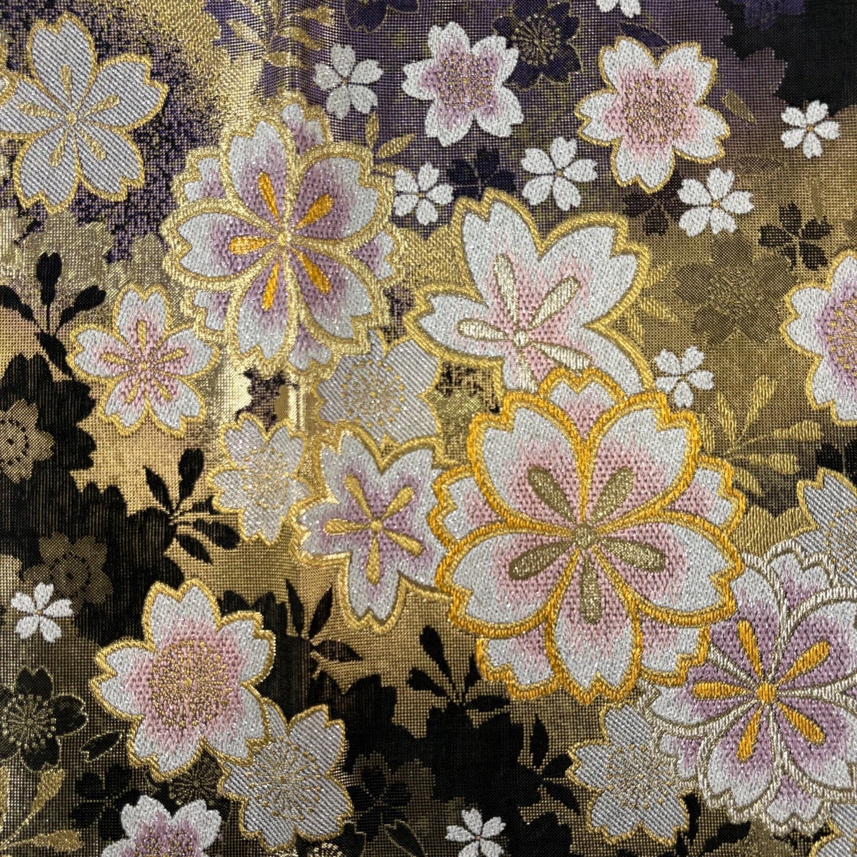 美品】 袋帯 秀品 桜 シルエット 金銀糸 箔 黒 六通 正絹｜中古・古着