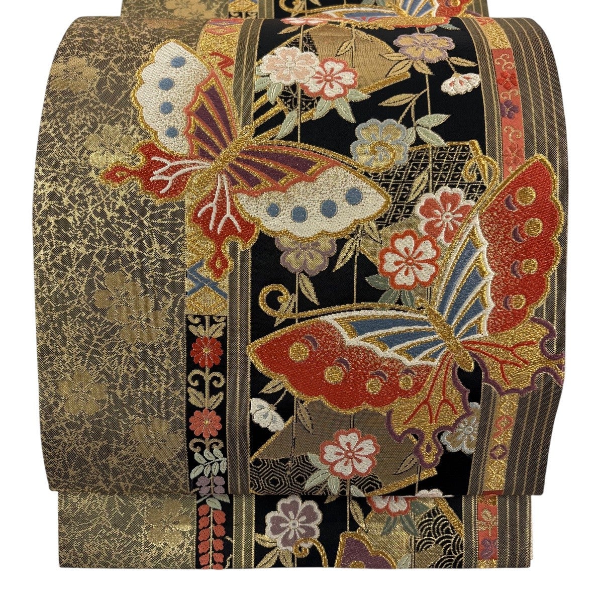 美品】 袋帯 秀品 蝶 草花 金糸 箔 黒 六通 正絹｜中古・古着