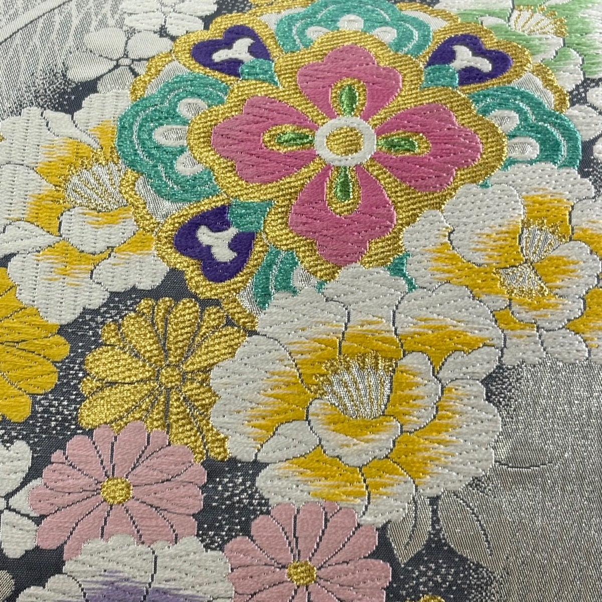 袋帯 秀品 華文 草花 金糸 刺繍 銀色 六通 正絹｜中古・古着