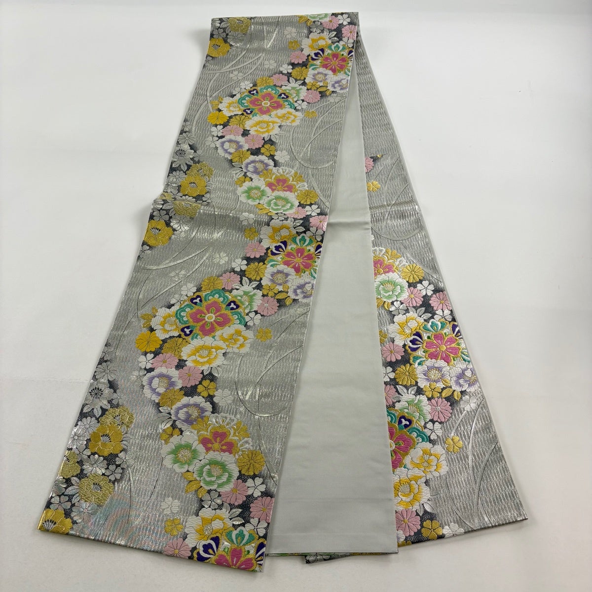 袋帯 秀品 華文 草花 金糸 刺繍 銀色 六通 正絹｜中古・古着