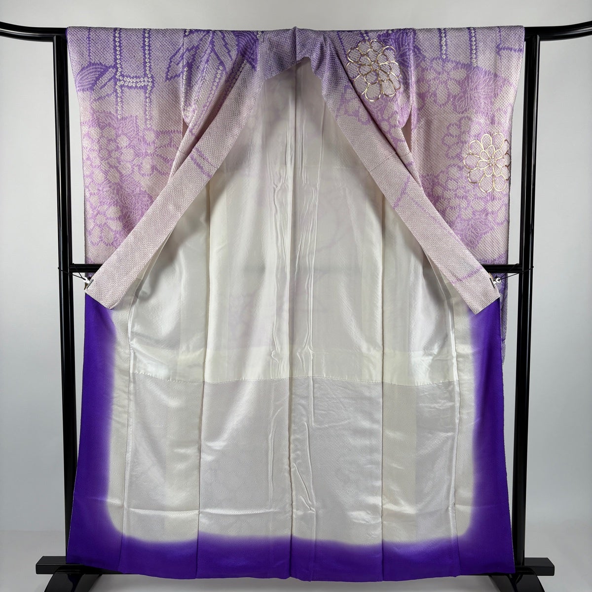 振袖 身丈161.5cm 裄丈62cm S 袷 やまと 菊 霞 総絞り 金糸 薄紫 正絹