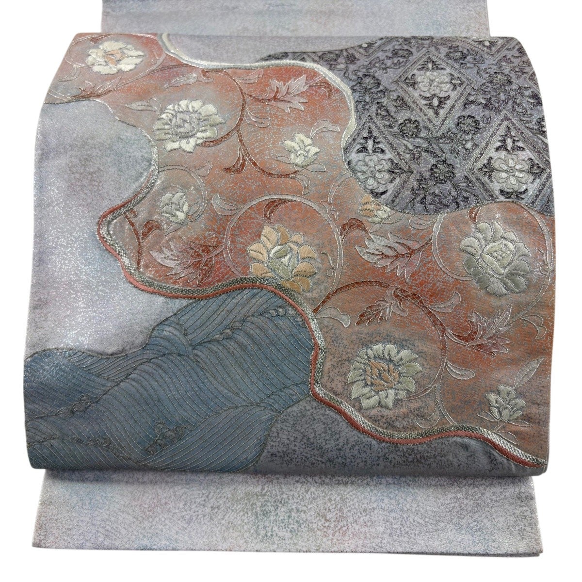 70%OFF 袋帯 秀品 花唐草 菱 銀糸 刺繍 薄紫 お太鼓柄 正絹 K70｜中古