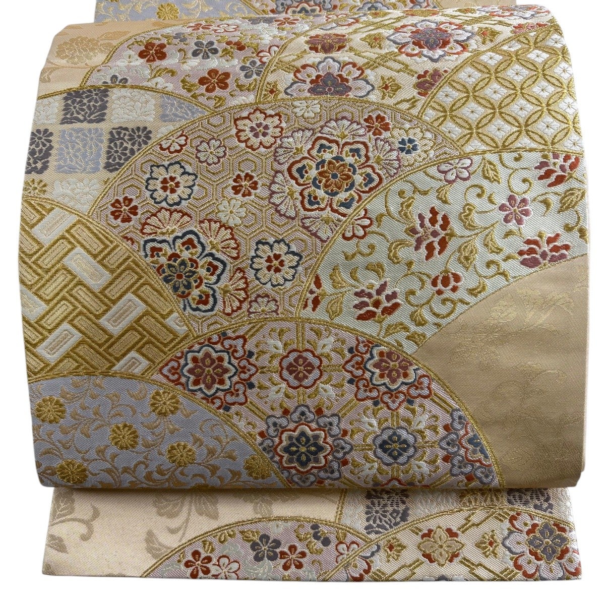 美品】 袋帯 秀品 華文 亀甲 金糸 箔 クリーム 六通 正絹｜中古・古着