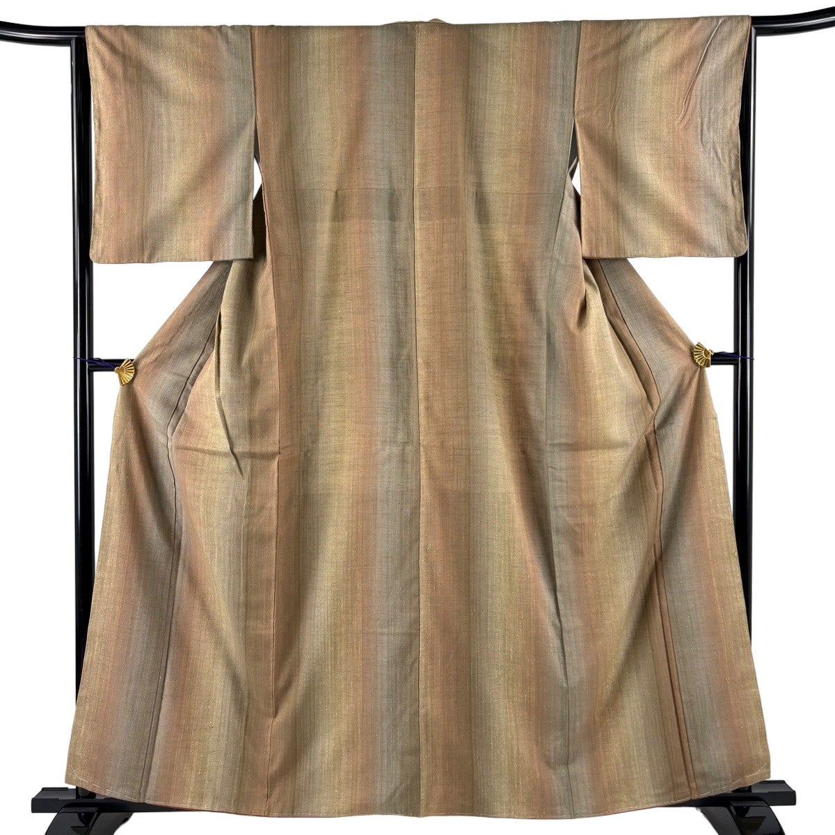 紬 身丈160cm 裄丈64cm M 袷 段縞 ベージュ 正絹 名品｜中古・古着