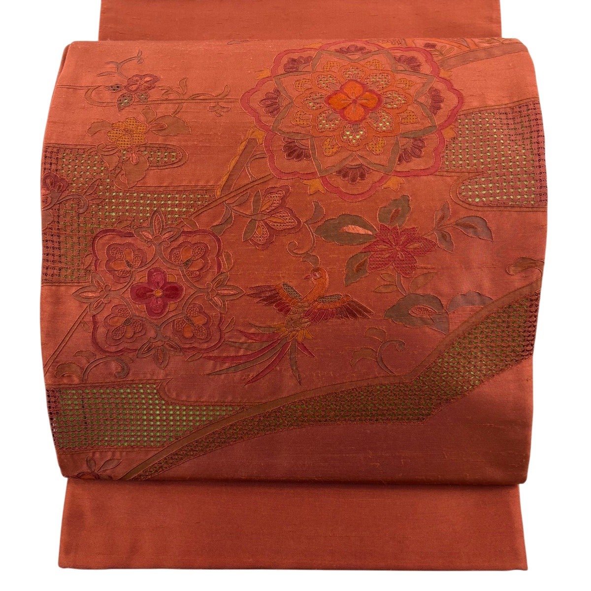 美品】 袋帯 秀品 鳥 草花 相良刺繍 赤 お太鼓柄 正絹|中古・古着 美品】 袋帯 秀品 鳥 草花 相良刺繍 赤 お太鼓柄 正絹|中古・古着