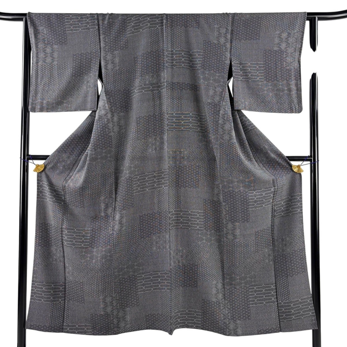 江戸小紋 身丈159.5cm 裄丈63cm 正絹 逸品 【中古】 江戸小紋 身丈159.5cm 裄丈69cm L 袷 落款あり 角通し 濃紫 正絹 秀品