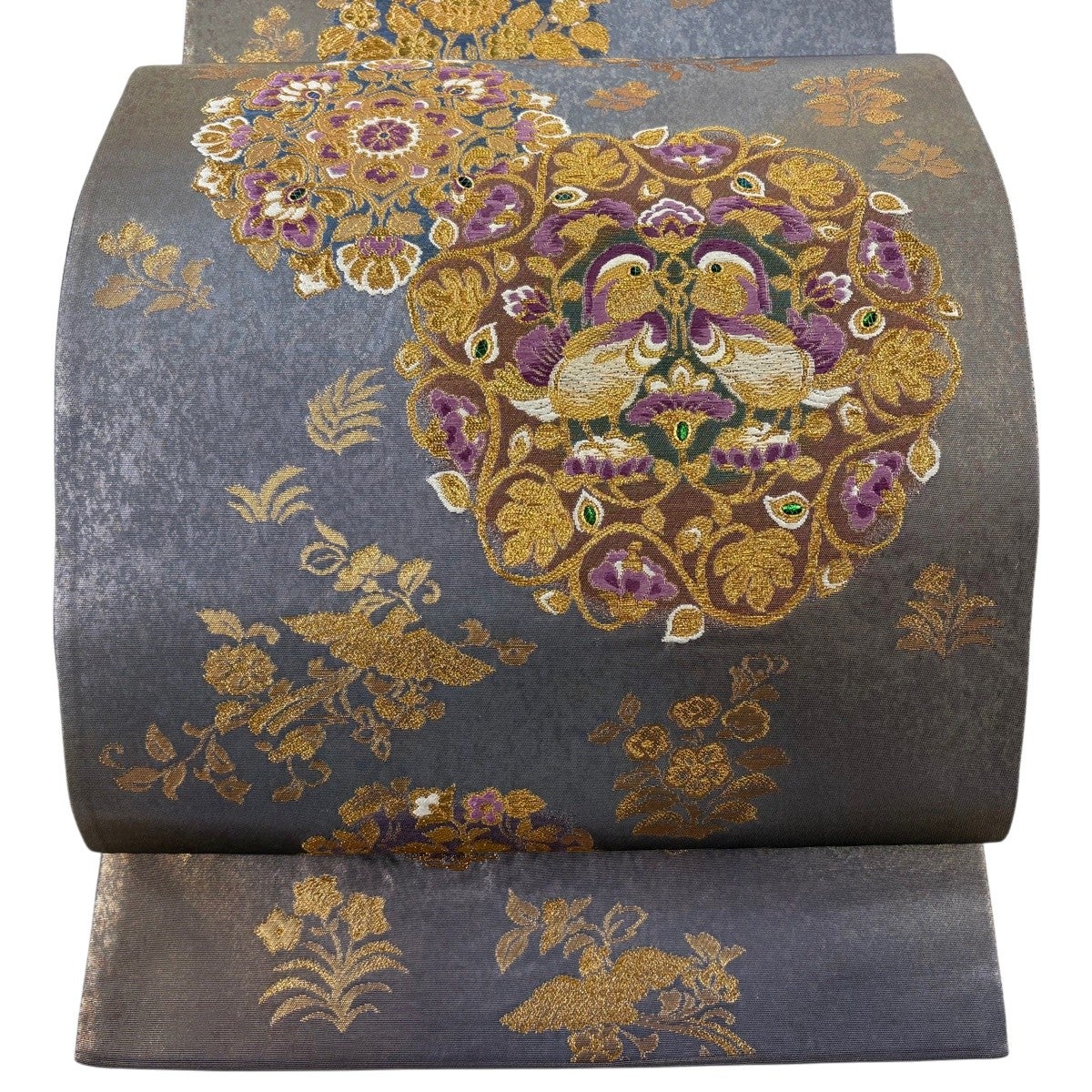 美品】 袋帯 秀品 向かい鳥 草花 金銀彩 金色 お太鼓柄 正絹｜中古