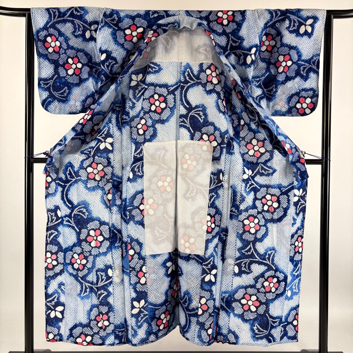 50%OFF 【美品】 浴衣 身丈152cm 裄丈64.5cm M 絞り浴衣 草花 青 綿