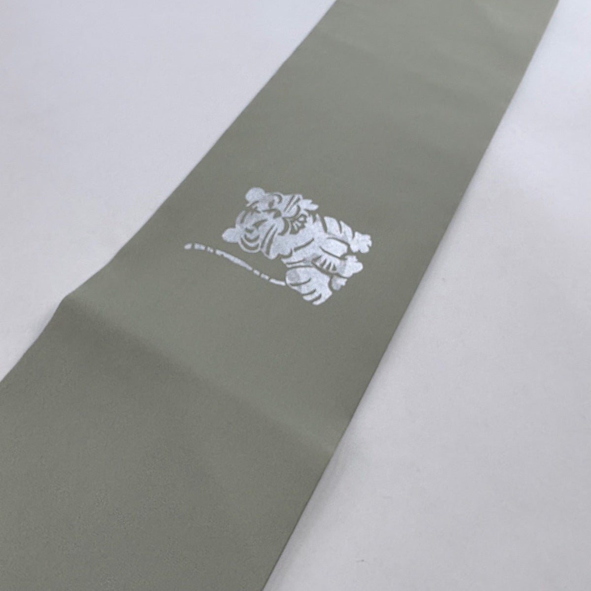名古屋帯 名品 虎 金銀彩 灰緑 正絹｜中古・古着・リサイクル着物通販