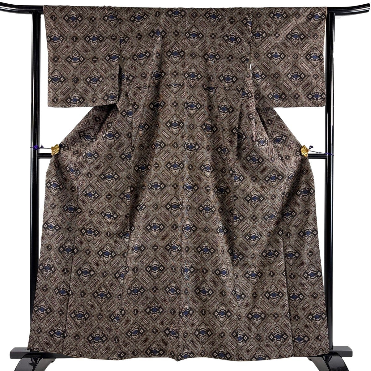 30%OFF 【美品】 紬 身丈160.5cm 裄丈63.5cm S 袷 笠松 菱 焦茶色 正絹