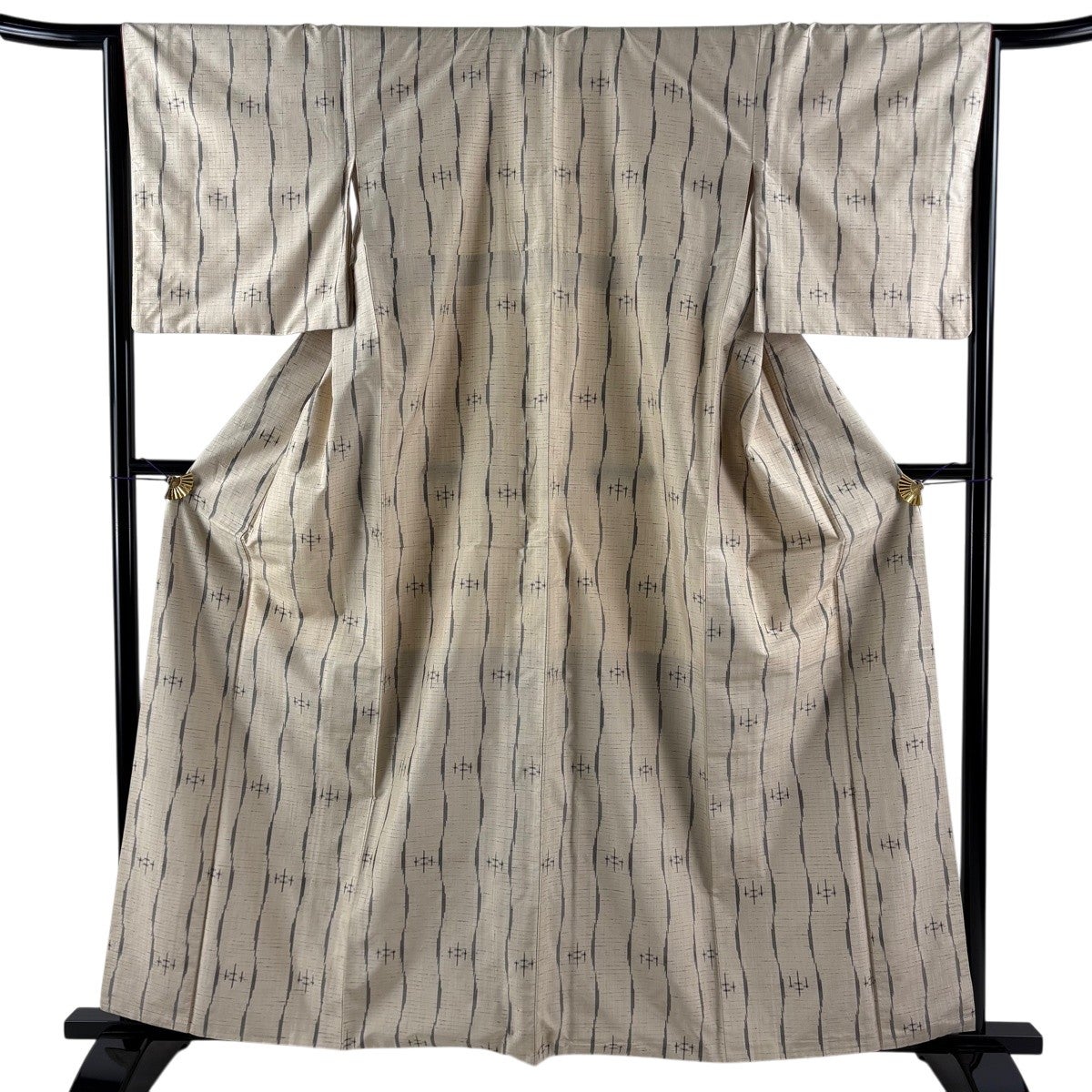 紬 身丈164.5cm 裄丈64cm M 薄物 夏紬 縞 ベージュ 麻 逸品｜中古
