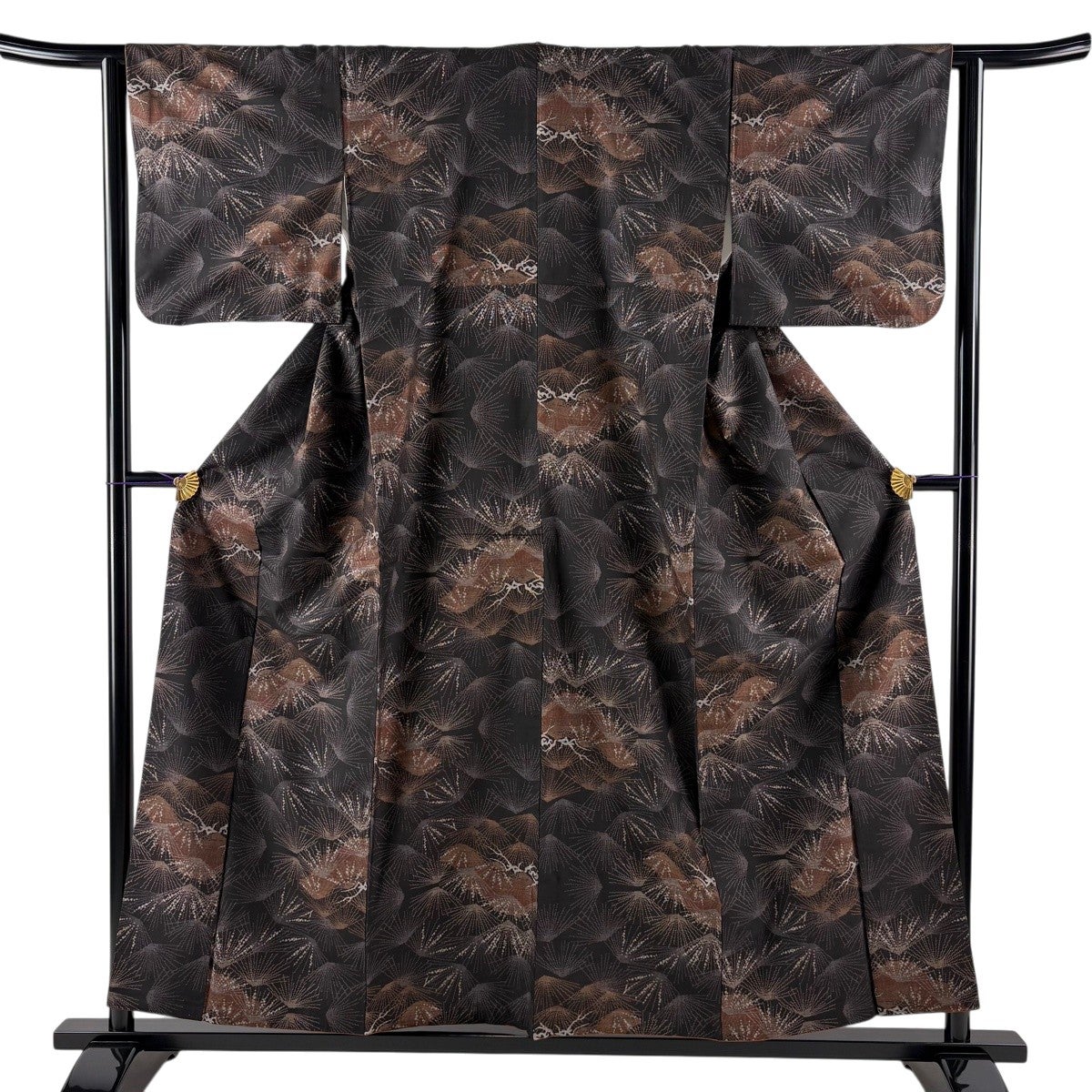 紬 身丈157cm 裄丈62cm S 袷 亀甲 唐草 墨色 正絹 優品｜中古・古着