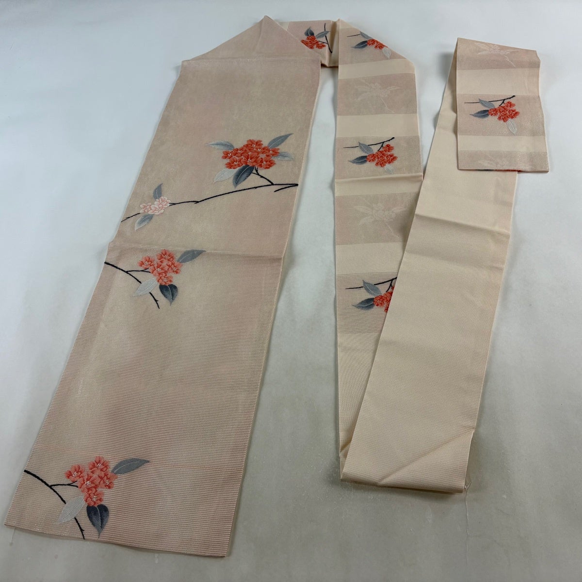 名古屋帯 優品 夏帯 絽 枝花 金銀彩 銀糸 ピンクベージュ 正絹｜中古