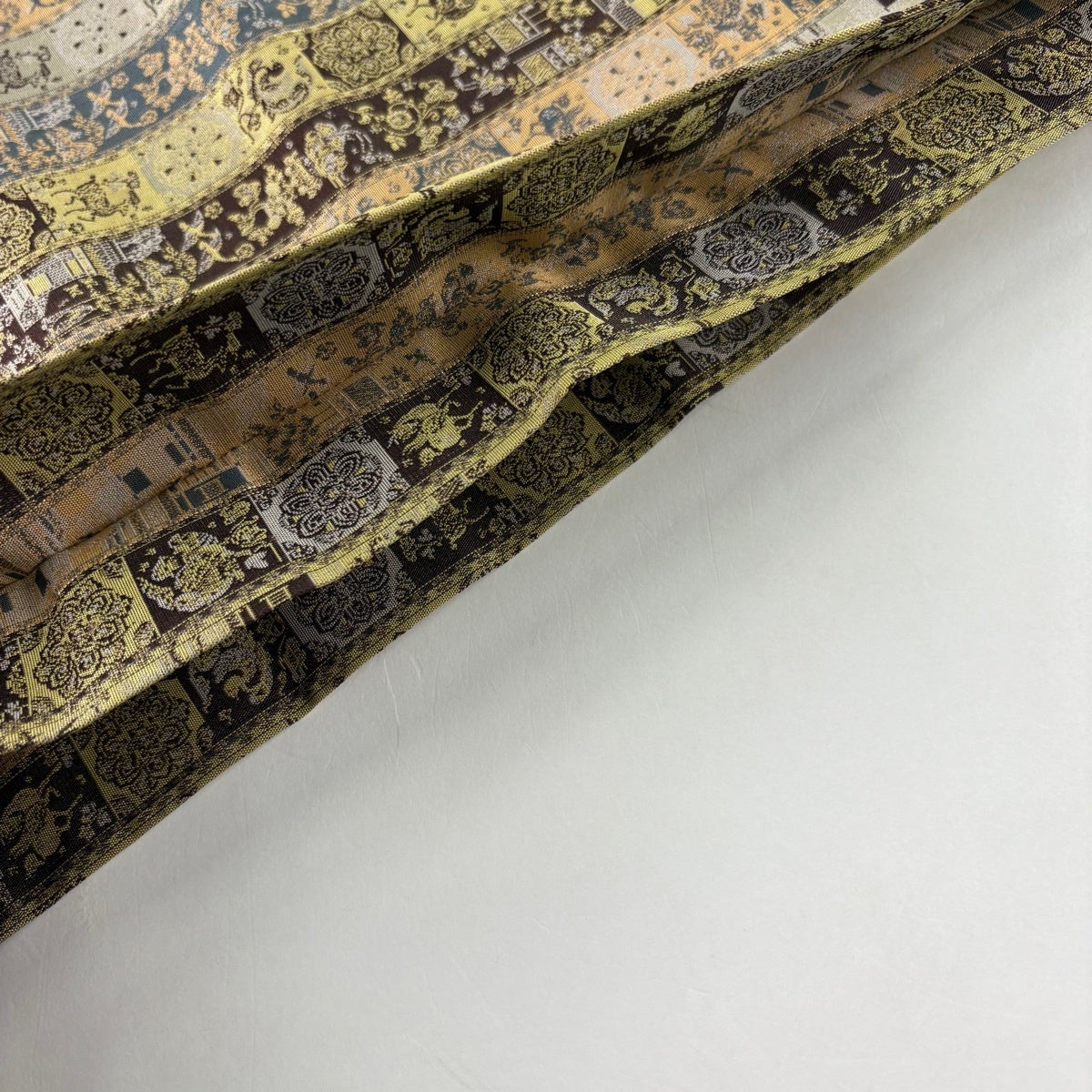 開き名古屋帯 名品 龍村美術織物 比翼仕立て 紅牙瑞錦 箔 青灰色 正絹