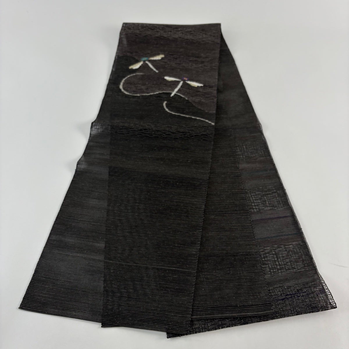 美品】 名古屋帯 名品 八寸名古屋帯 夏帯 トンボ 金銀糸 刺繍 灰茶