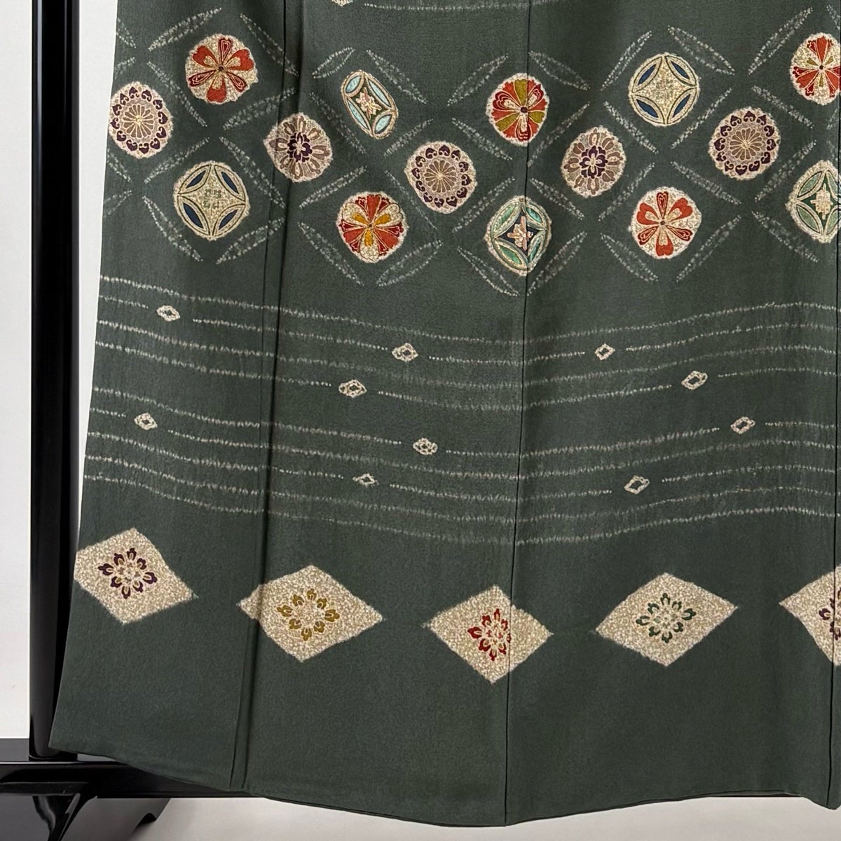 訪問着 身丈161cm 裄丈64cm M 袷 七宝 華文 絞り 刺繍 深緑 正絹 秀品