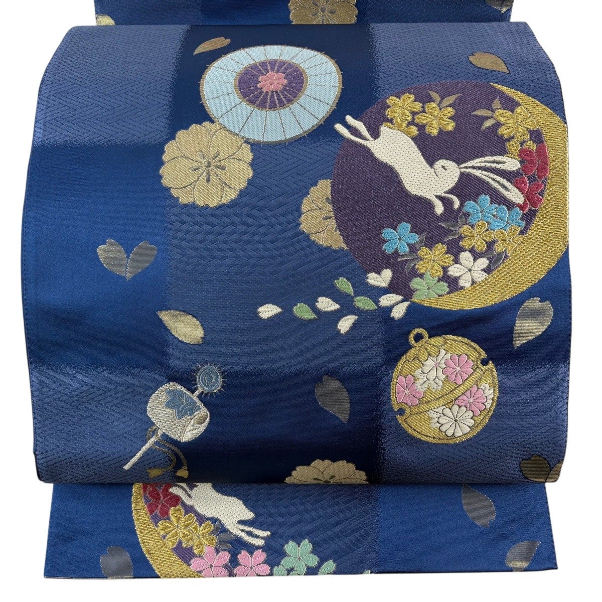 美品】 袋帯 秀品 うさぎ 桜 金銀糸 箔 青 六通 正絹｜中古・古着