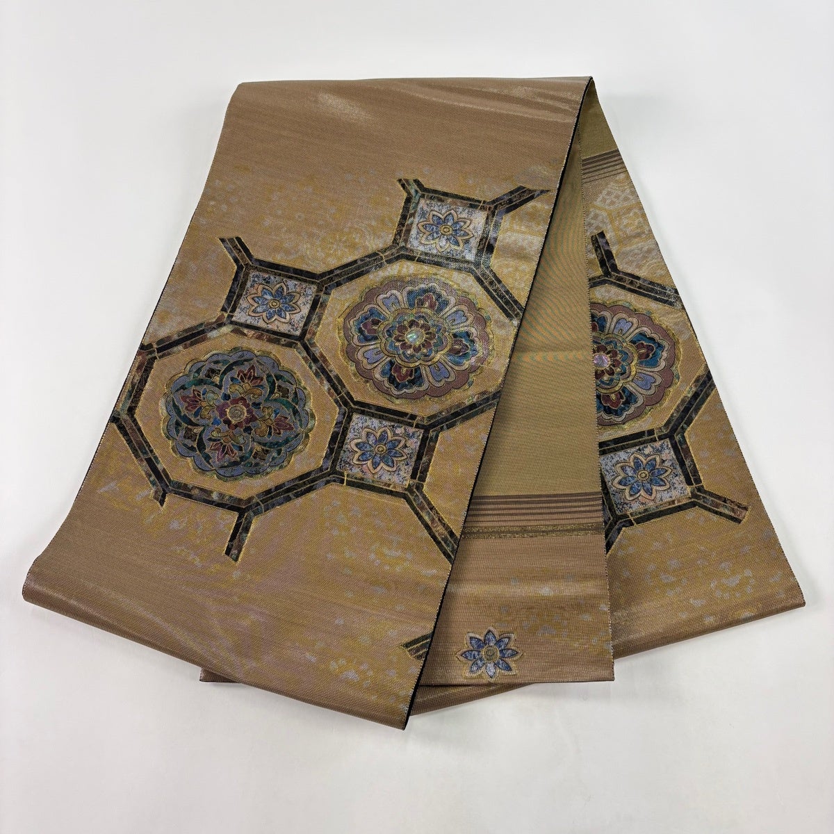 美品】 袋帯 秀品 蜀江華文 縞 箔 金銀彩 茶色 お太鼓柄 正絹｜中古