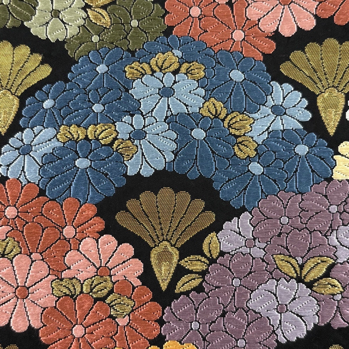 藍染 袋帯 六通柄 正絹 青海波 花文 金糸 作家落款 イ6851 袋帯 秀品 青海波 菊 唐織 箔 黒 六通 正絹｜中古・古着・リサイクル