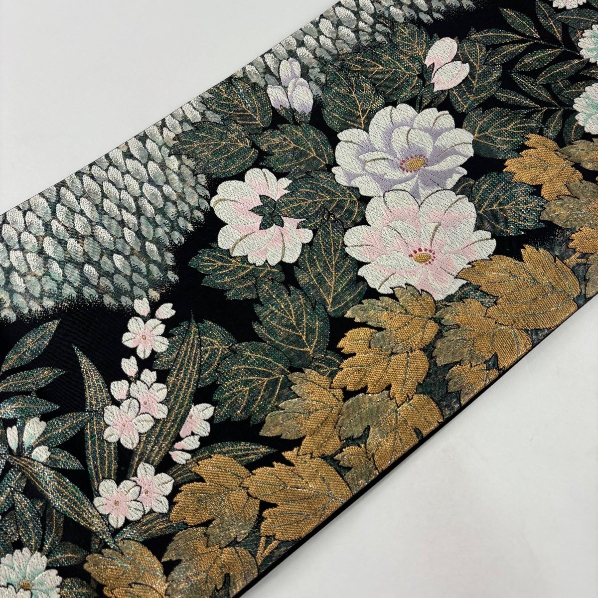 袋帯 秀品 草花 蔦 金糸 唐織 緑 六通 正絹｜中古・古着・リサイクル