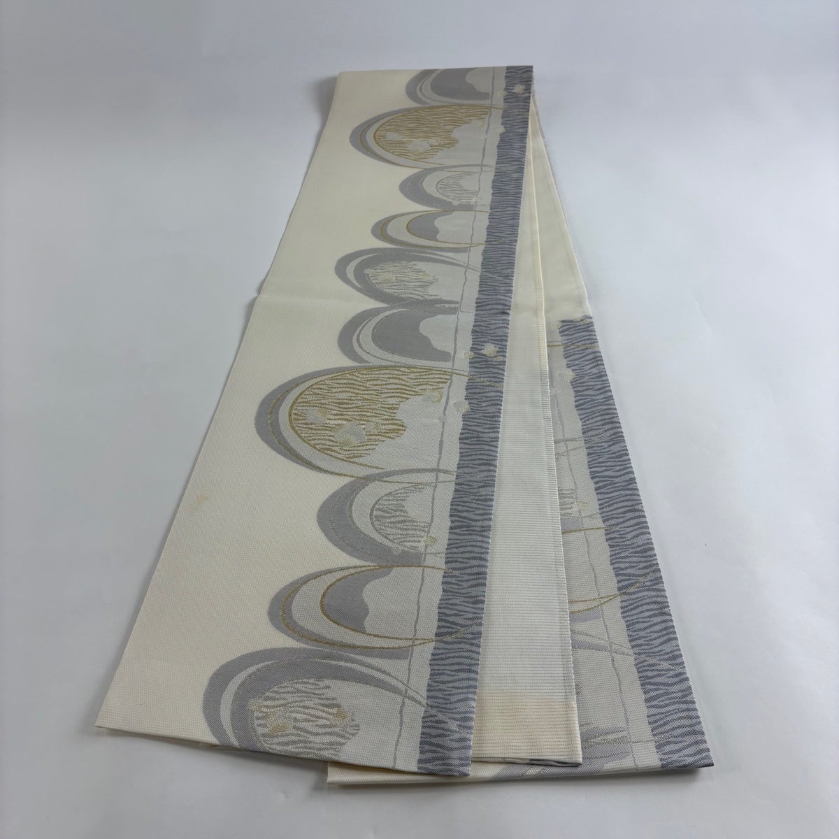 袋帯 秀品 夏帯 絽 幾何学模様 金銀糸 クリーム 六通 正絹｜中古・古着