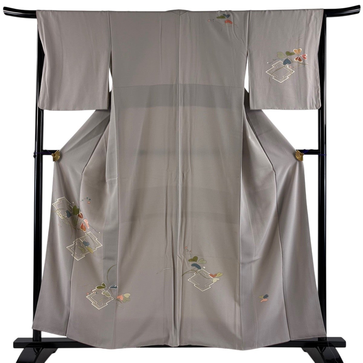 紬　付下げ　摺り疋田　草花 付下げ 身丈160.5cm 裄丈63cm S 袷 草花 疋田 絞り 黒灰 正絹 秀品