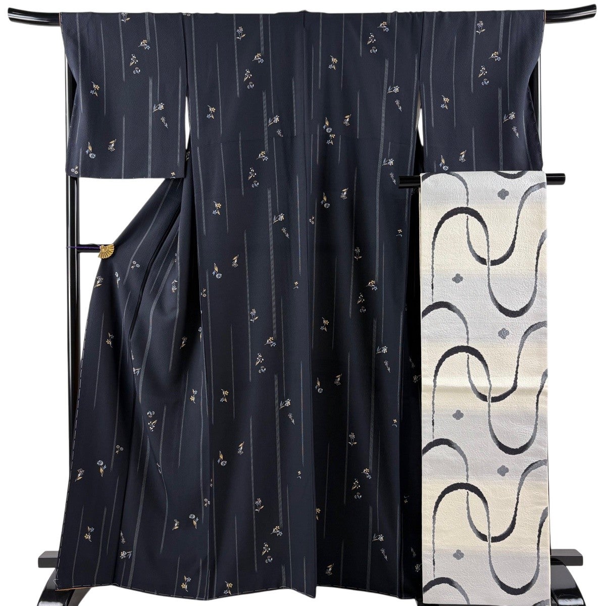 美品】 小紋 身丈166.5cm 裄丈66cm M 袷 袋帯セット 幾何学 小豆色