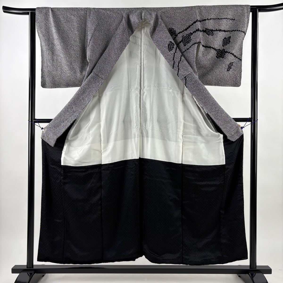 美品】 訪問着 身丈155cm 裄丈62cm S 袷 葉柄 総絞り 黒 正絹 名品