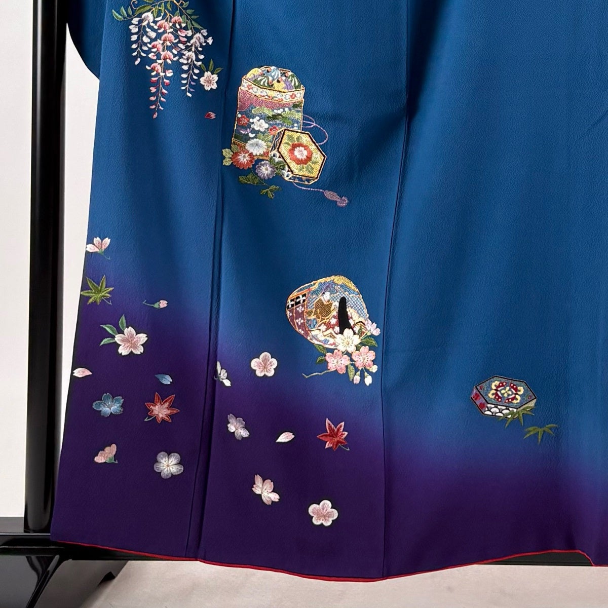 振袖 身丈159cm 裄丈66cm M 袷 貝桶 貝合わせ 金糸 刺繍 藍色 正絹