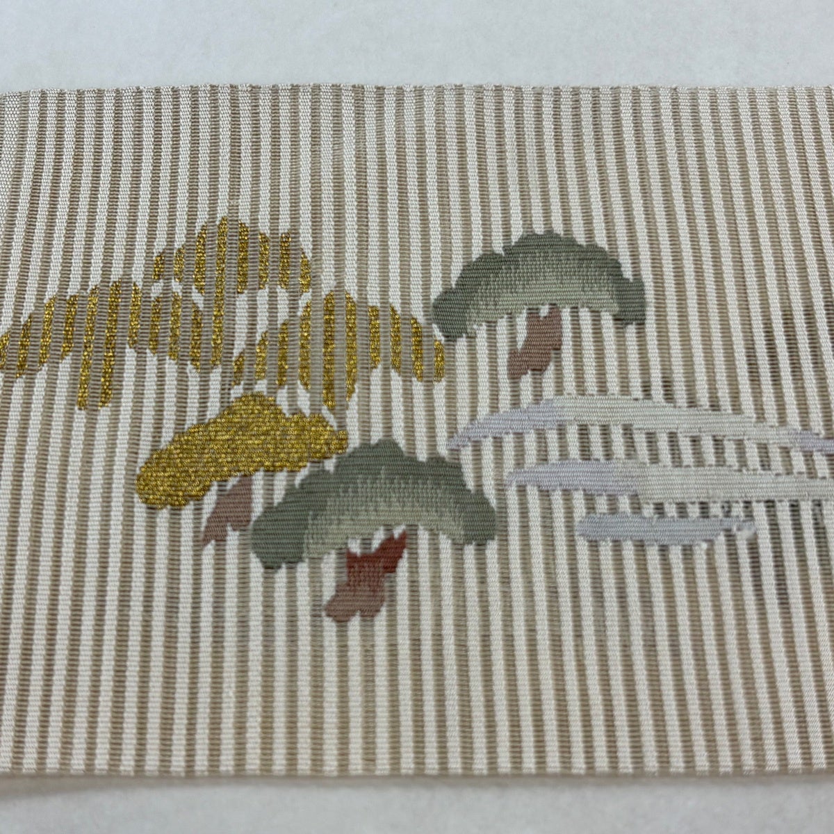 名古屋帯 名品 夏帯 絽 笠松 波 金糸 クリーム 正絹｜中古・古着