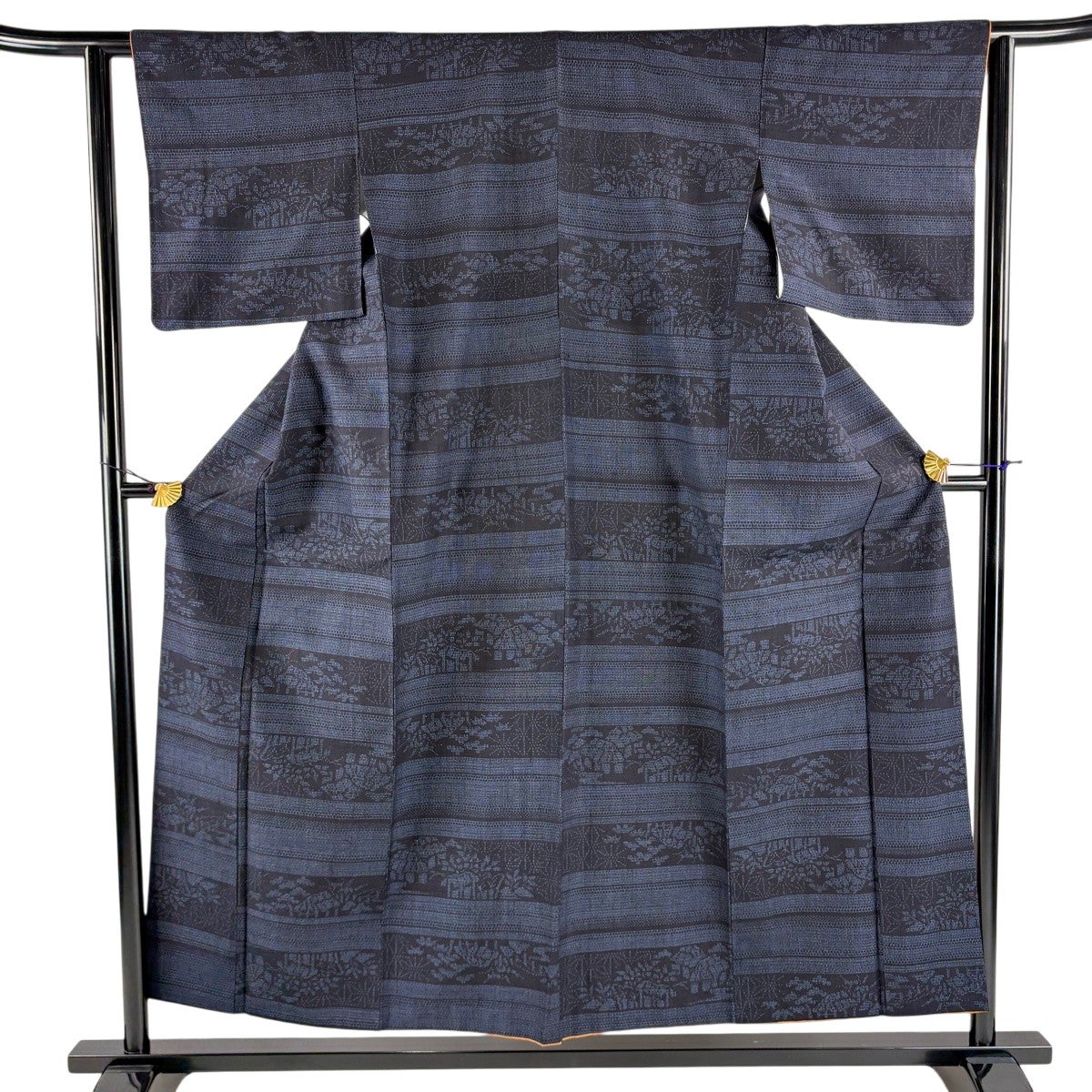 美品】 紬 身丈157.5cm 裄丈62cm S 袷 縞 蚊絣 濃紺 正絹 秀品｜中古