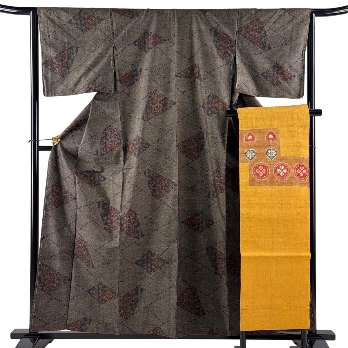 美品】 紬 身丈158.5cm 裄丈63.5cm S 袷 名古屋帯セット 華文 幾何学