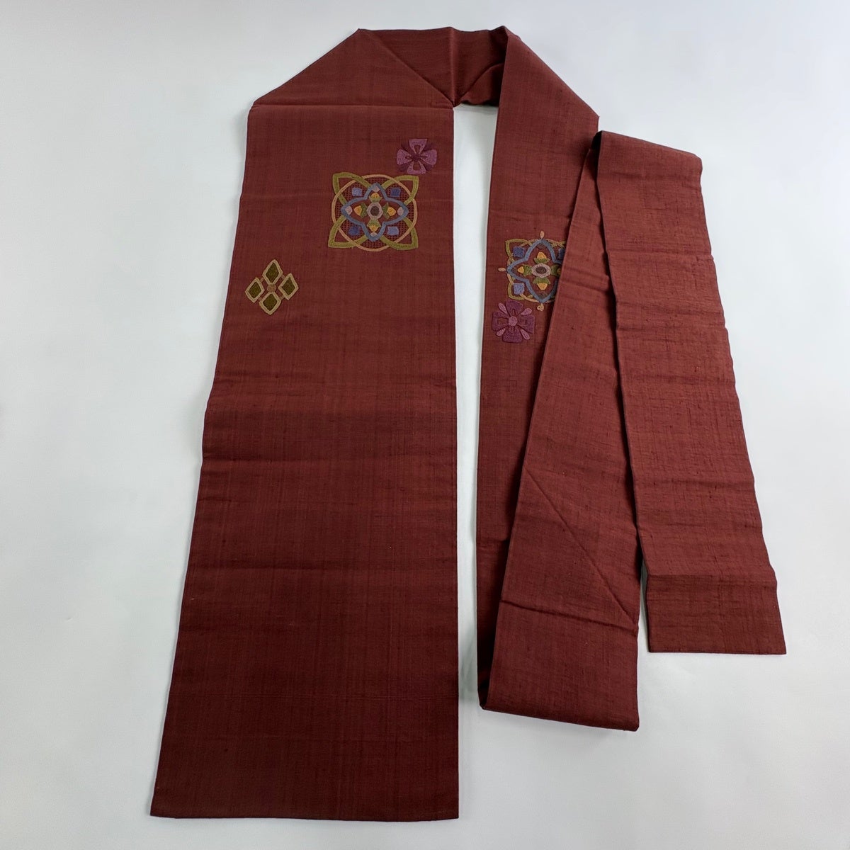 名古屋帯 秀品 紬地 花 刺繍 赤茶 正絹｜中古・古着・リサイクル着物